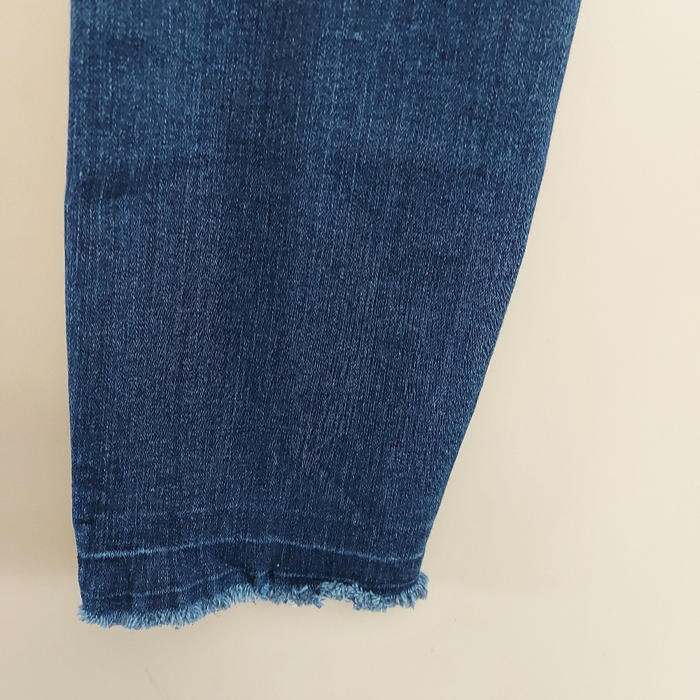 Harper High Rise Step hem crop jeans - Picture 8 of 9